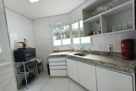 Casa à venda com 3 suítes no condomínio Piemonte, Vinhedo - SP