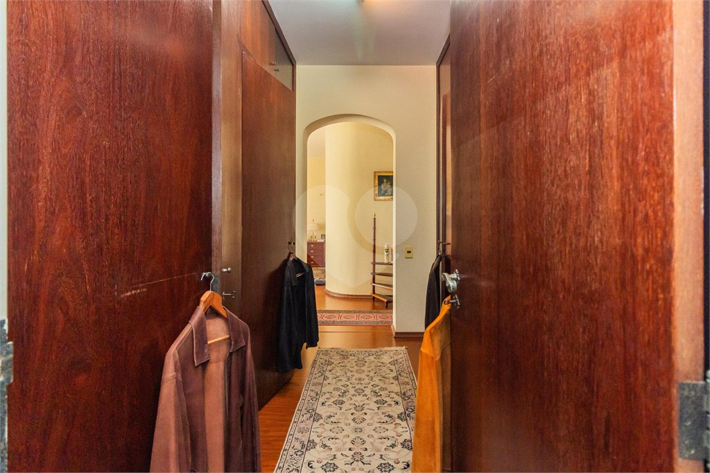 Apartamento à venda com 4 quartos, sendo 3 suítes, em Vila Andrade, São Paulo, SP