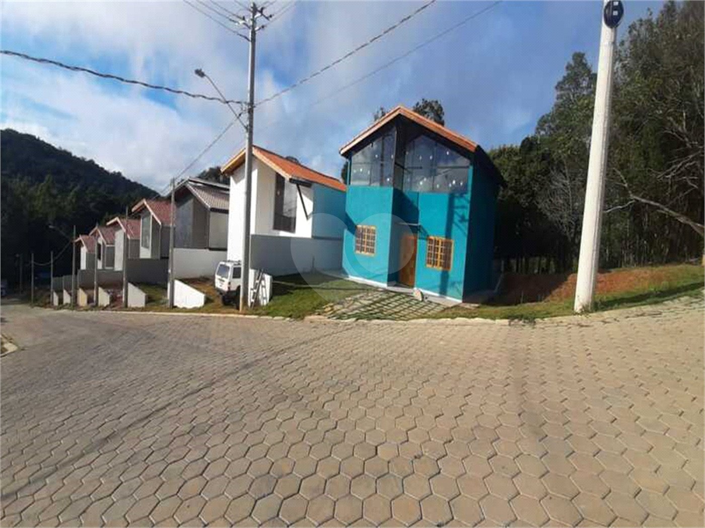 Casa à venda com 2 quartos, sendo 1 suíte,  no condomínio Águas de São Pedro, Mairiporã - SP