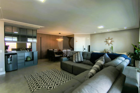 Apartamento à venda com 3 suítes em Lar São Paulo, São Paulo, SP