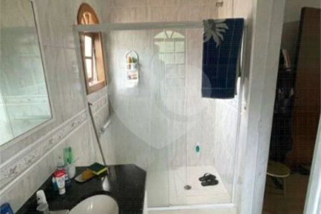 Sobrado à venda com 4 quartos, sendo 2 suítes, em Vila Maria Alta, São Paulo, SP