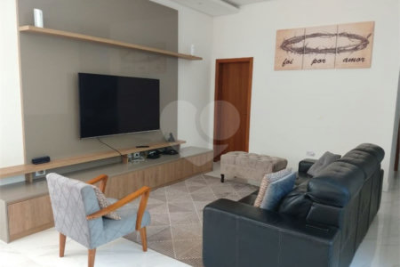 Casa à venda com 3 suítes no condomínio Aruã Ecopark Lagos, Mogi das Cruzes - SP