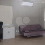 Casa à venda com 3 quartos, sendo 1 suíte, no condomínio Residencial Bouganville, Araraquara - SP