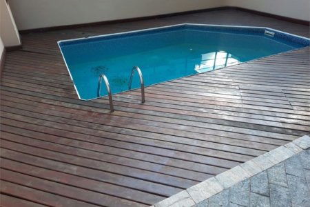 Seu refúgio na Praia da Enseada: conforto, lazer e a poucos passos do mar