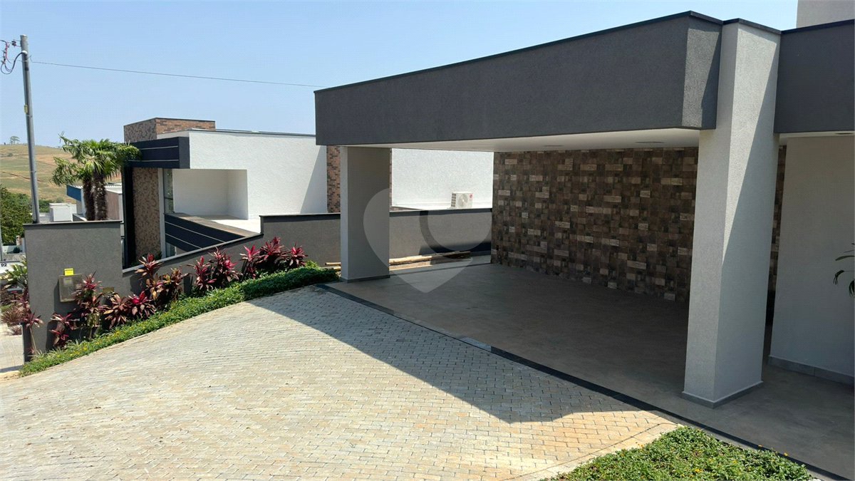 Casa à venda com 4 quartos, sendo 3 suítes, em Condomínio Terras de Santa Cruz, Bragança Paulista, SP