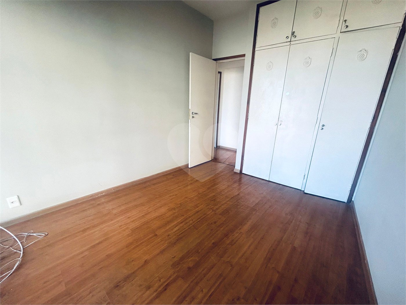 Apartamento à venda com 3 quartos, sendo 1 suíte, em Lagoa, Rio de Janeiro, RJ