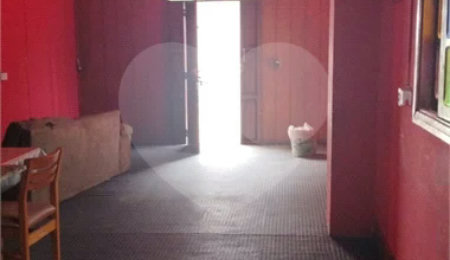 Casa à venda com 3 quartos, sendo 1 suíte,  em Bom Retiro, São Paulo, SP
