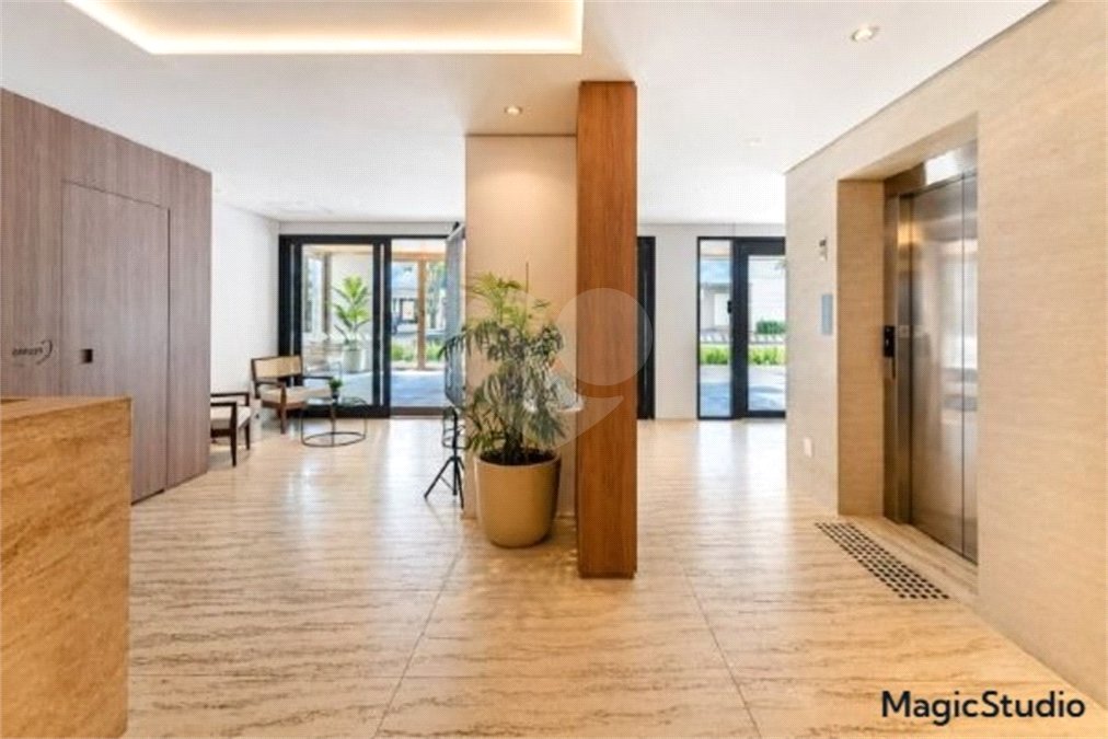 Apartamento à venda com 1 quarto em Moema, São Paulo, SP