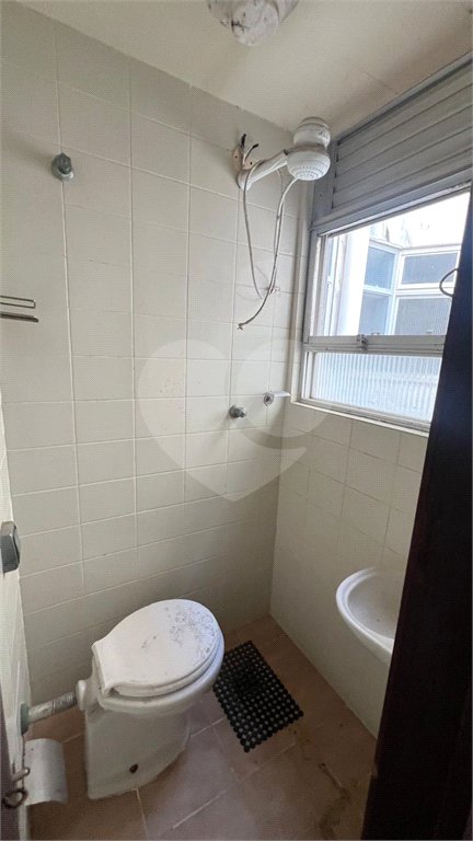 Cobertura à venda com 4 quartos, sendo 2 suítes,  em Braga, Cabo Frio, RJ