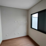 Casa em condomínio à venda com 3 quartos, sendo 1 suíte,  em Horto Florestal, Sorocaba, SP