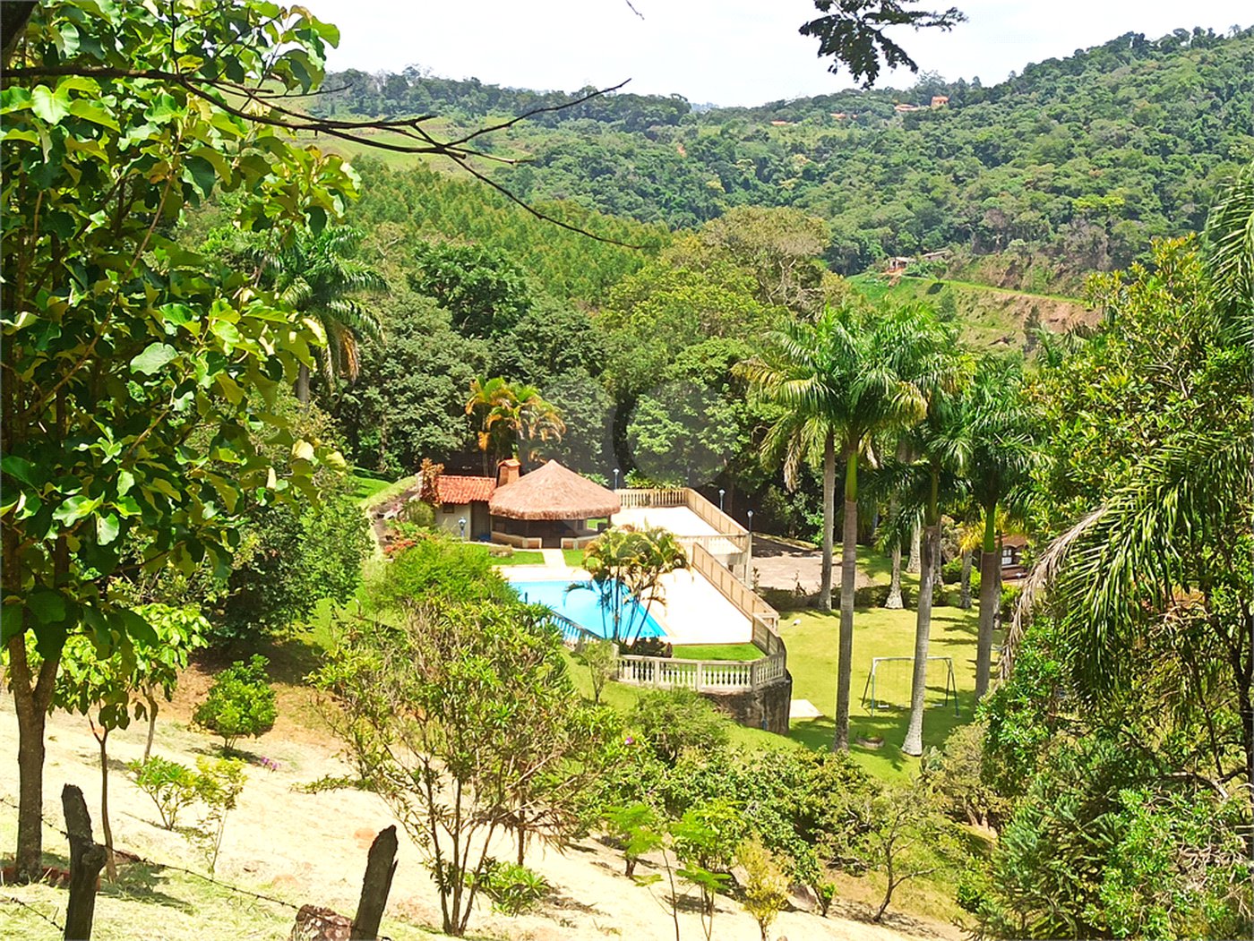 Sítio à venda com 13 quartos, sendo 4 suítes,  em Portão, Atibaia, SP
