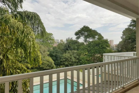 Casa à venda com 4 suítes no condomínio Vilaretto, São Paulo - SP