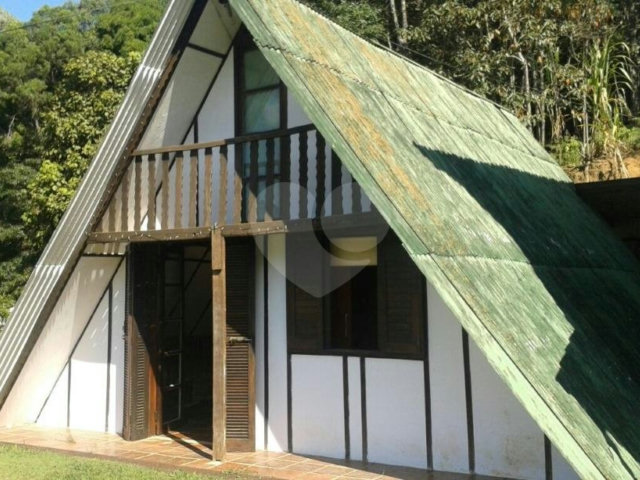 Sobrado à venda com 5 quartos em Jardim Mairiporã, Mairiporã, SP