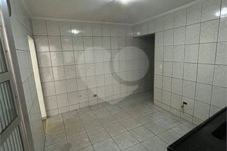 Sobrado à venda com 4 quartos, sendo 2 suítes, em Parque Sonia, São Paulo, SP