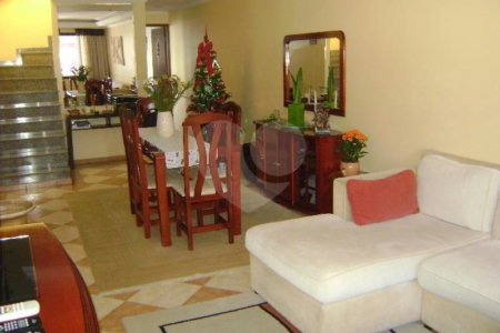 Casa à venda com 3 suítes em Vila Firmiano Pinto, São Paulo, SP