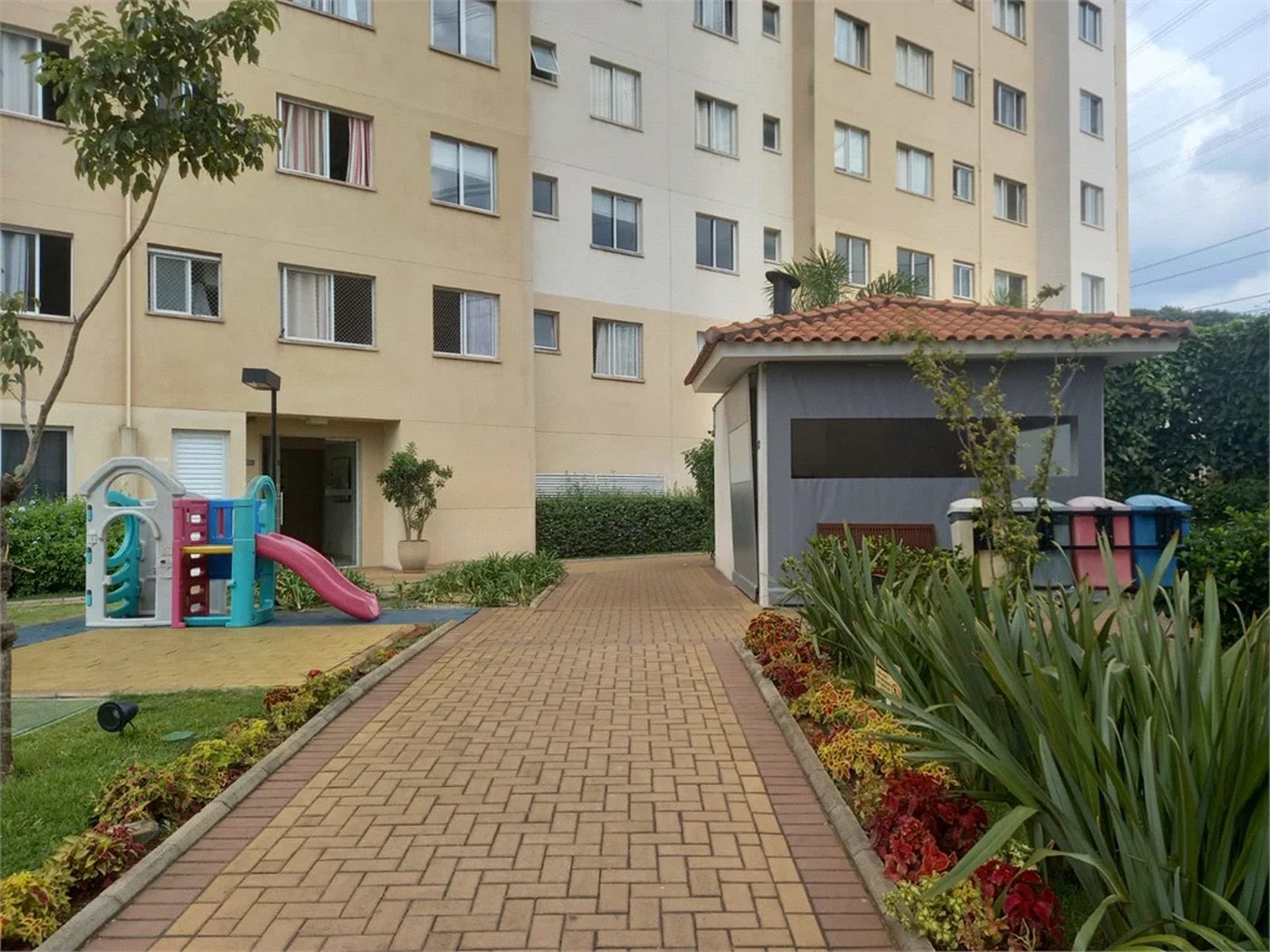 Apartamento à venda com 2 quartos em Jardim Taboão, São Paulo, SP