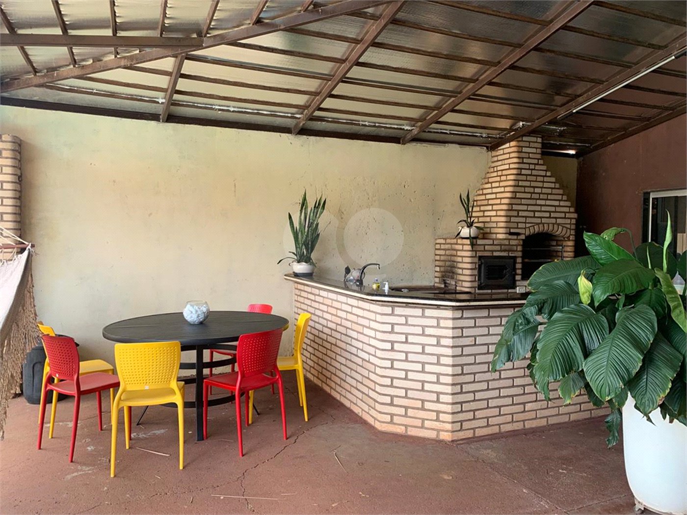 Casa à venda com 1 quarto em Parque Das Mangueiras, Três Lagoas, MS