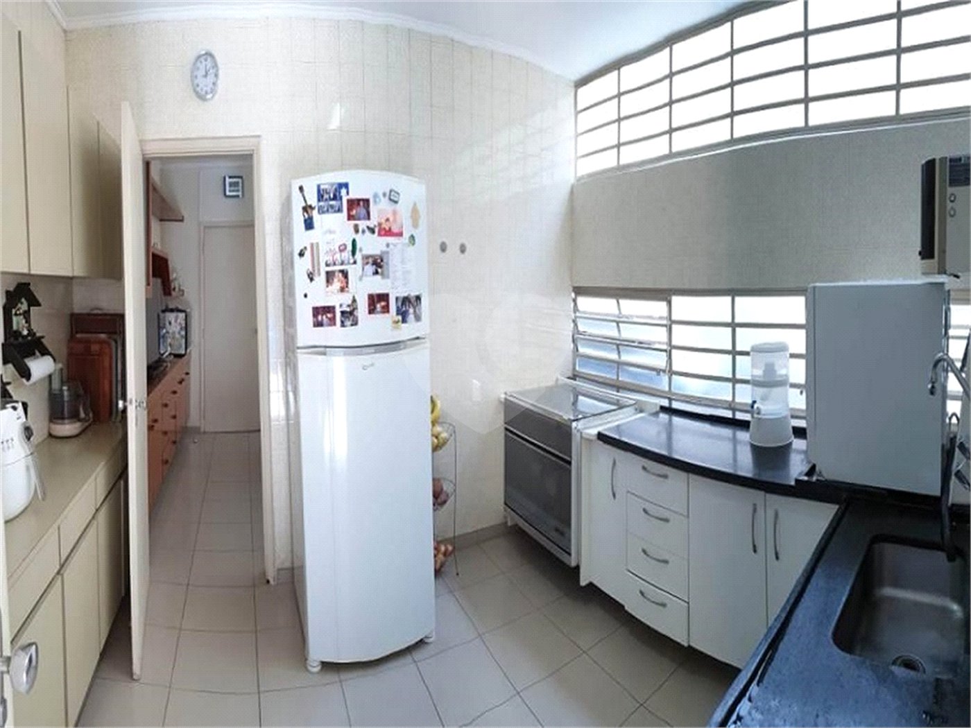 Sobrado à venda com 4 quartos, sendo 1 suíte,  em Sumaré, São Paulo, SP