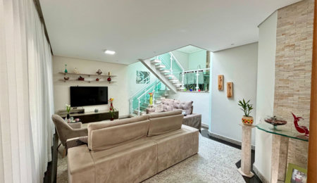 Casa à venda ou para alugar com 6 quartos, sendo 1 suíte,  em Residencial/Comercial, Guarulhos, SP