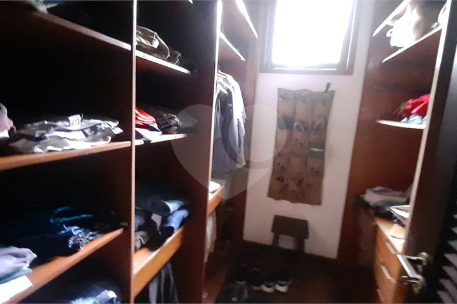 Casa Térrea à venda com 4 quartos, sendo 2 suítes, em Serra da Cantareira, Mairiporã, SP