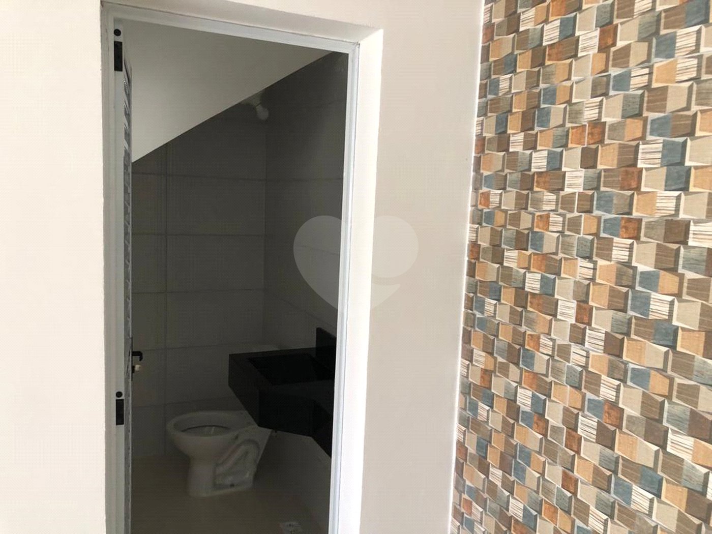 Casa à venda com 3 suítes no condomínio Estancia da Serra / Residencial Nova Mairipora, Mairiporã - SP