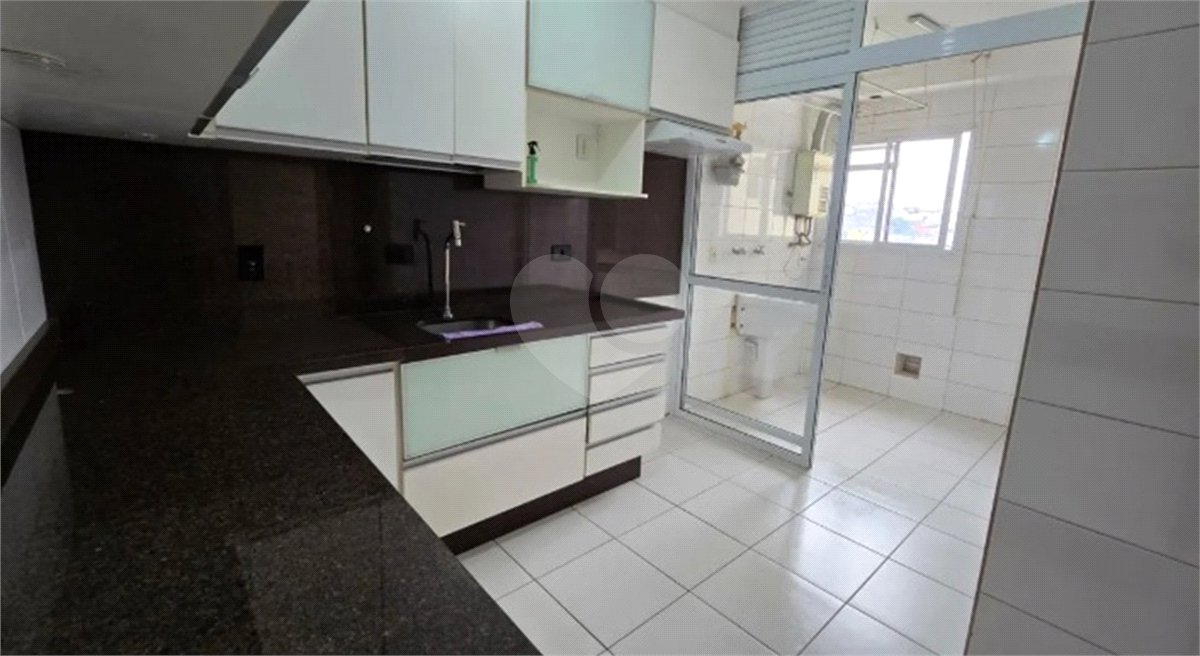 Apartamento à venda com 3 quartos, sendo 1 suíte, em Jardim Nova Taboão, Guarulhos, SP