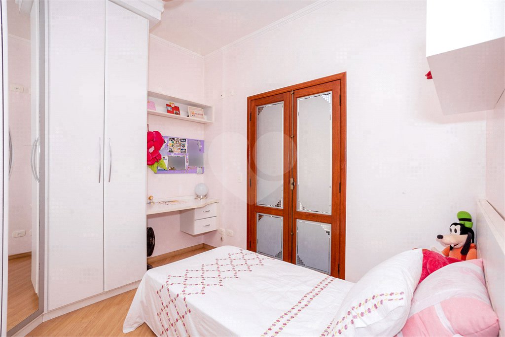 Casa à venda com 3 quartos, sendo 1 suíte, em Jardim Santa Clara, Guarulhos, SP