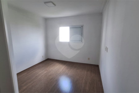 Apartamento à venda com 3 quartos, sendo 1 suíte,  em Parque Campolim, Sorocaba, SP