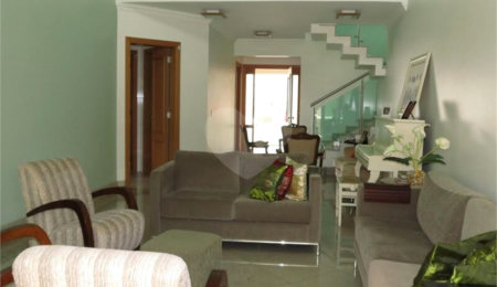 Casa à venda com 4 suítes no condomínio Residencial Santa Clara, Indaiatuba - SP