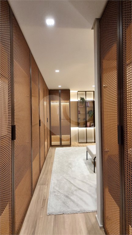 Apartamento à venda com 2 quartos, sendo 1 suíte, em Água Branca, São Paulo, SP