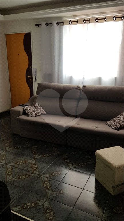 Apartamento à venda com 2 quartos em Vila Lavínia, Mogi das Cruzes, SP