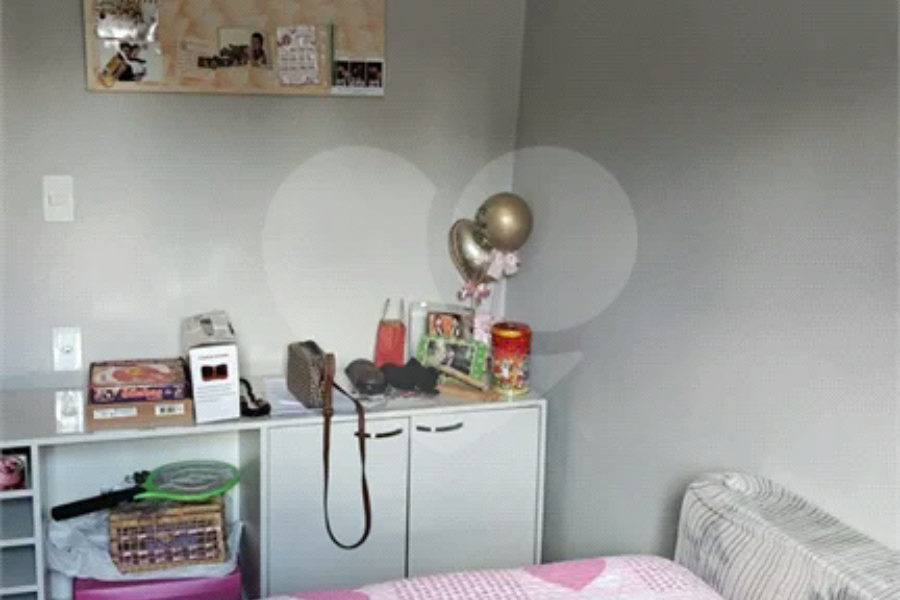 Casa à venda com 3 quartos, sendo 1 suíte, em Jaraguá, São Paulo, SP