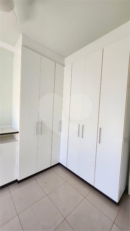 Sobrado para alugar com 3 quartos, sendo 1 suíte, em Altos do Jaraguá, Araraquara, SP