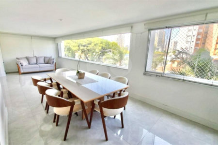 Apartamento à venda com 3 suítes em Vila Romana, São Paulo, SP
