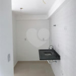 Casa à venda com 1 suíte no condomínio Residencial Sophia, São Paulo - SP