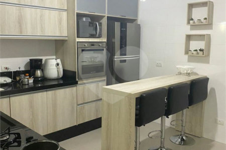 Sobrado à venda com 2 quartos, sendo 1 suíte, em Jardim Nova Germania, São Paulo, SP