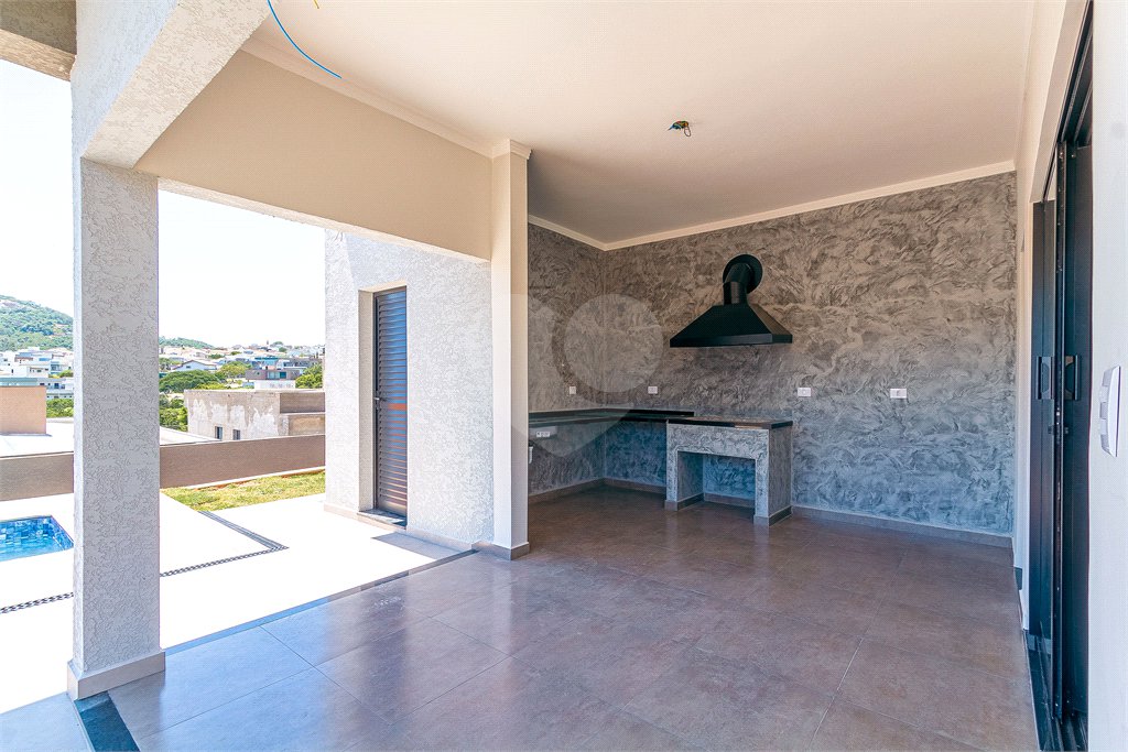 Casa à venda com 3 suítes no condomínio Residencial Buona Vita Gold, Atibaia - SP