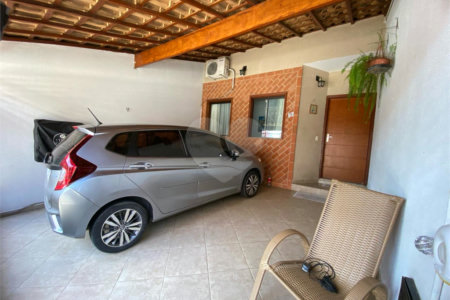 Casa Térrea à venda com 3 quartos, sendo 1 suíte, em Wanel Ville, Sorocaba, SP