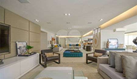 Apartamento à venda com 4 suítes,  em Vila Uberabinha, São Paulo, SP