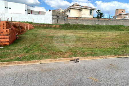 Terreno à venda no condomínio Bougainville, Sorocaba - SP
