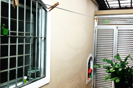 Sobrado à venda com 4 quartos, sendo 1 suíte,  em Vila Gomes, São Paulo, SP