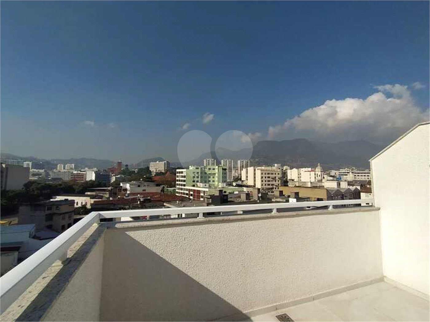 Cobertura à venda com 3 quartos, sendo 2 suítes, em Praça da Bandeira, Rio de Janeiro, RJ