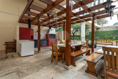 Apartamento à venda com 3 quartos, sendo 1 suíte, em Santo Amaro, São Paulo, SP