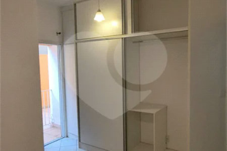 Apartamento à venda com 2 quartos, sendo 1 suíte, no Centro, Vinhedo, SP