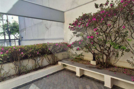 Apartamento à venda com 2 quartos, sendo 1 suíte, em Mooca, São Paulo, SP