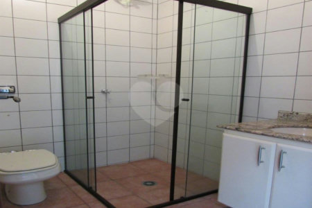 Sobrado à venda com 3 quartos, sendo 1 suíte, em Brooklin, São Paulo, SP