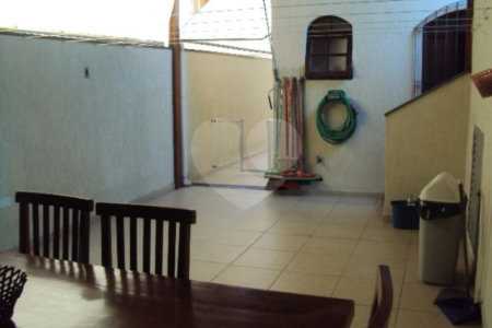 Casa à venda com 3 suítes em Vila Sônia, São Paulo, SP