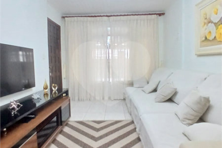 Casa à venda com 3 quartos, sendo 1 suíte, em Vila Rica, São Paulo, SP