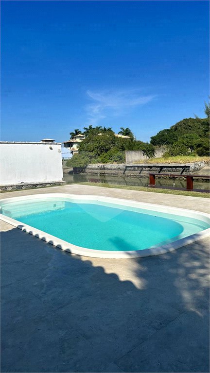 Casa à venda com 3 quartos, sendo 2 suítes, em Marina, Armação dos Búzios, RJ