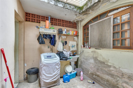 Casa à venda com 4 quartos, sendo 2 suítes, em Santo Amaro, São Paulo, SP